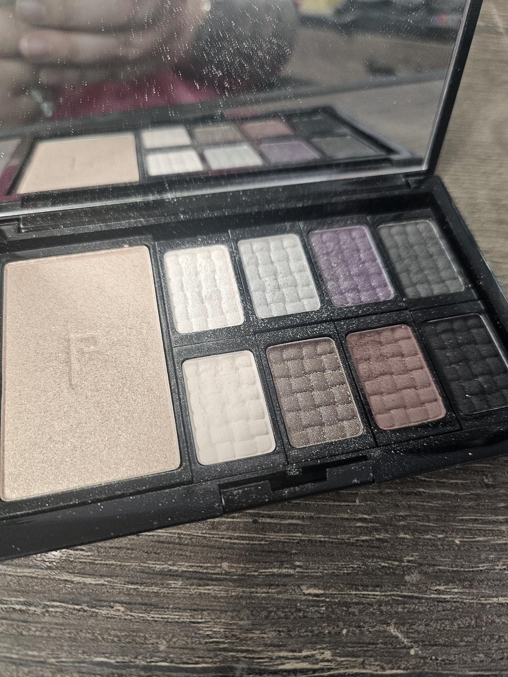 Neutral & Purple Eyeshadow Palette with Highlighter - Multi-Shade Eye & Face Set